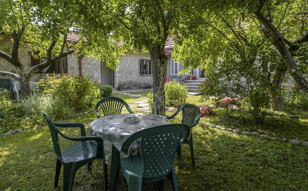 La Vecchia Casa Hotel Cetinje Exterior foto